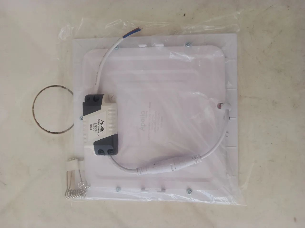 Plafon Apollo Lighting  - Foto 4