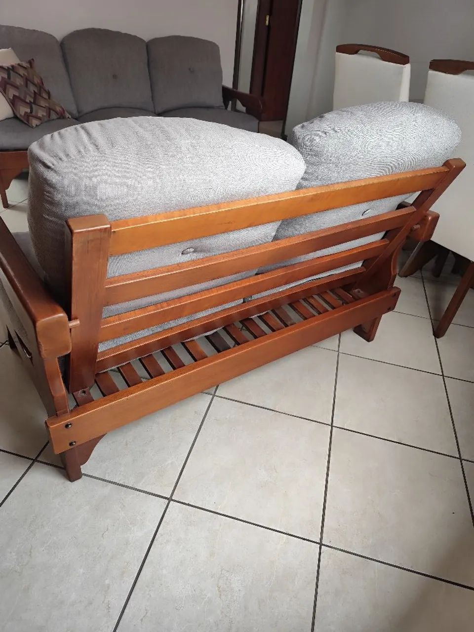 Conjunto de sofá em madeira com assentos - Foto 5