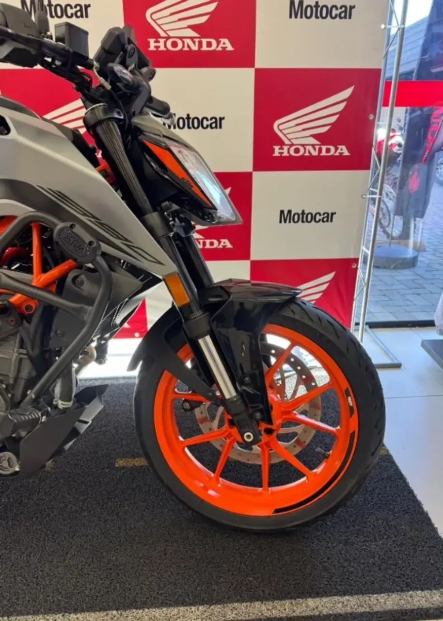 KTM DUKE 390 2021/2022 - Foto 4