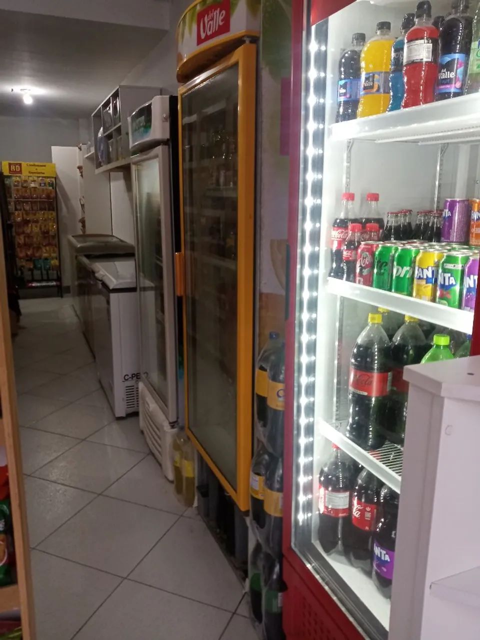 Vende-se mercearia com instalação completa - Foto 2