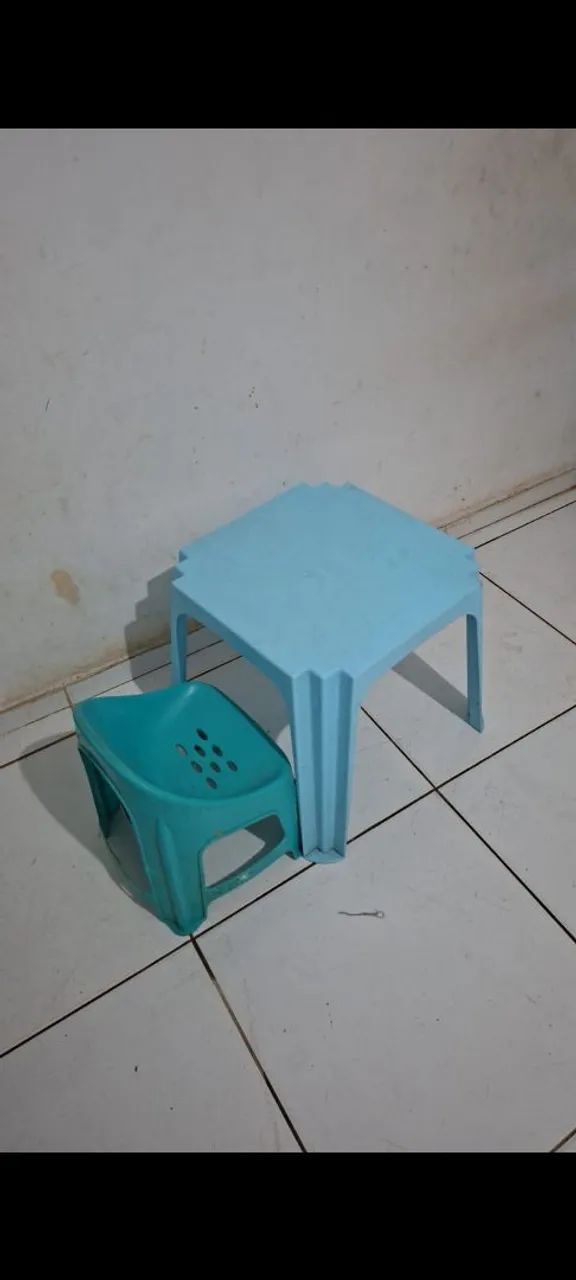Mesa infantil com cadeira  - Foto 2