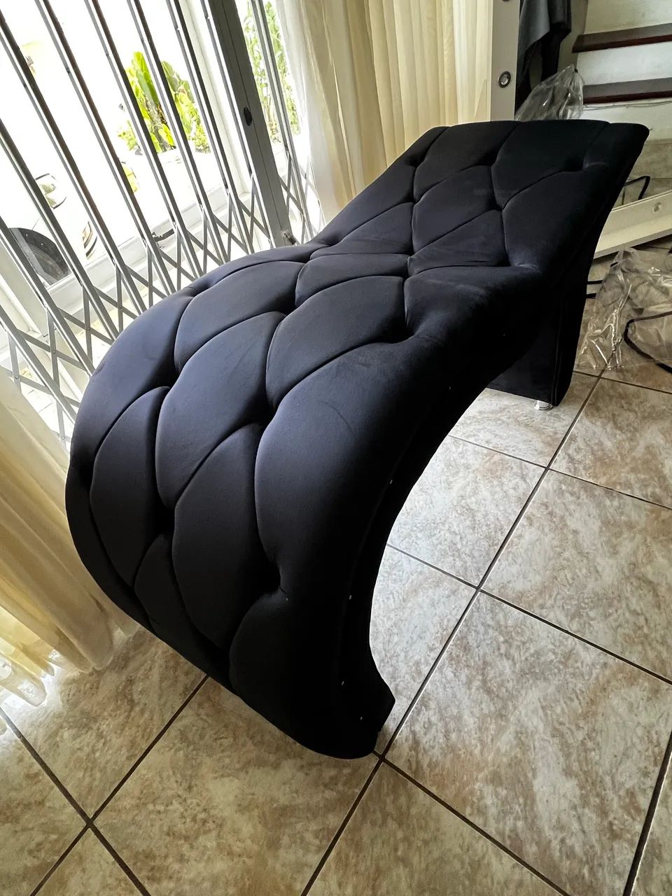 Maca (Divan)