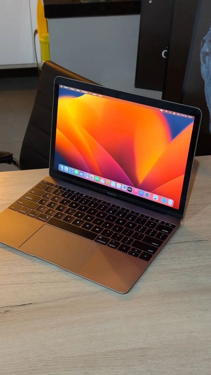 MacBook 12 Retina 2017 | 8GB Ram | Intel Core i5 | 500GB SSD