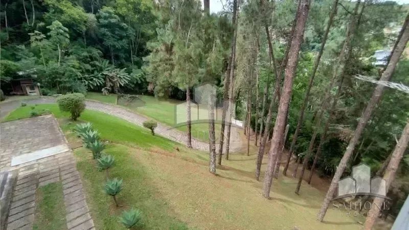 Sitio com 3 quartos em Teresópolis - Foto 3