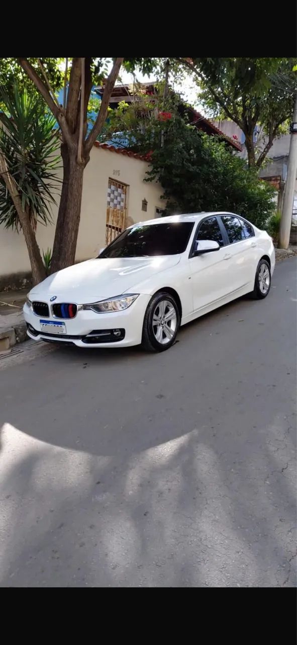 BMW 320I A 2.0 Turbo/activeflex 16V 184cv 4P 2013
