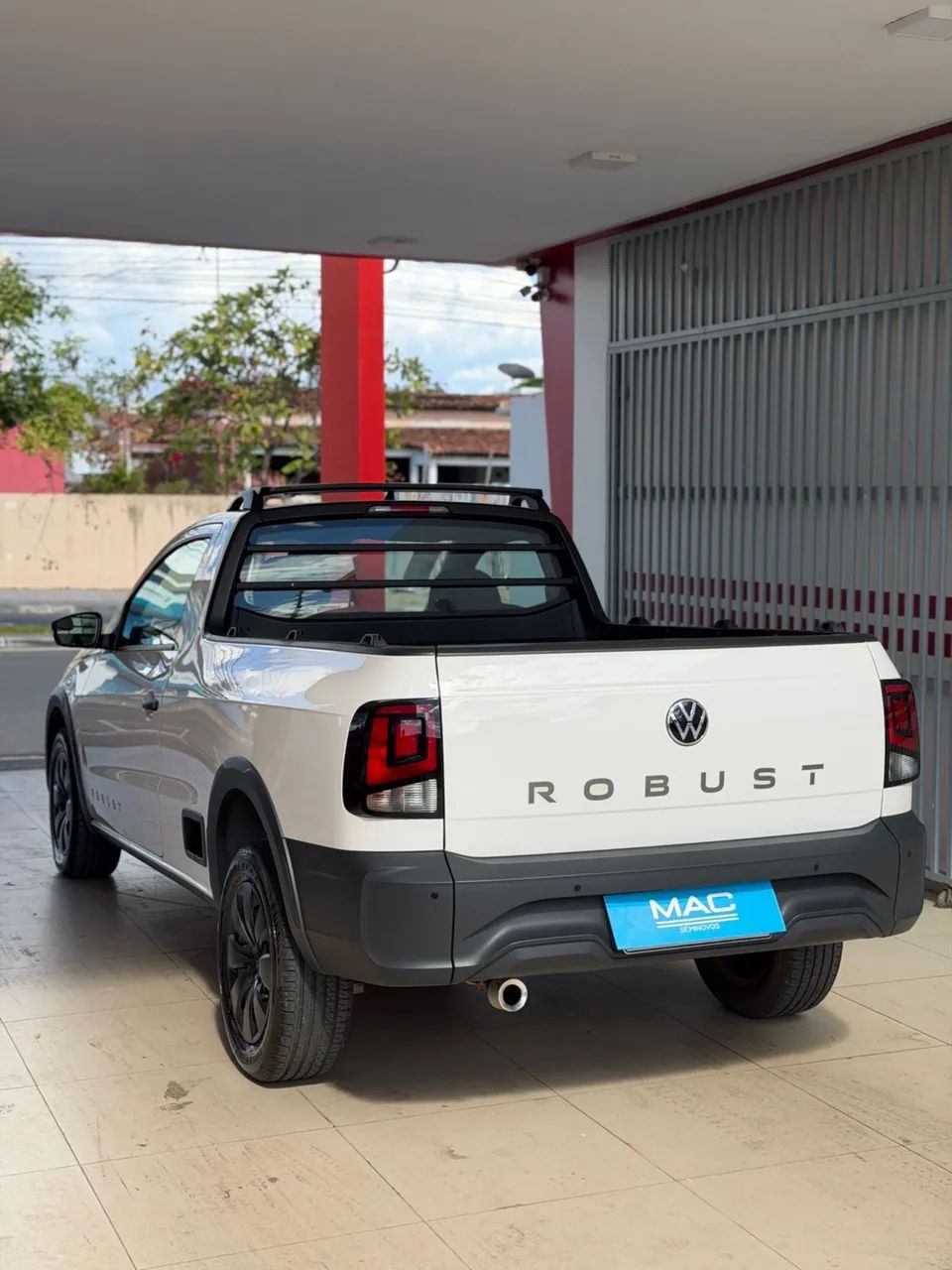 Volkswagen Saveiro Robust 1.6 Total Flex 16V 2024 - Foto 2