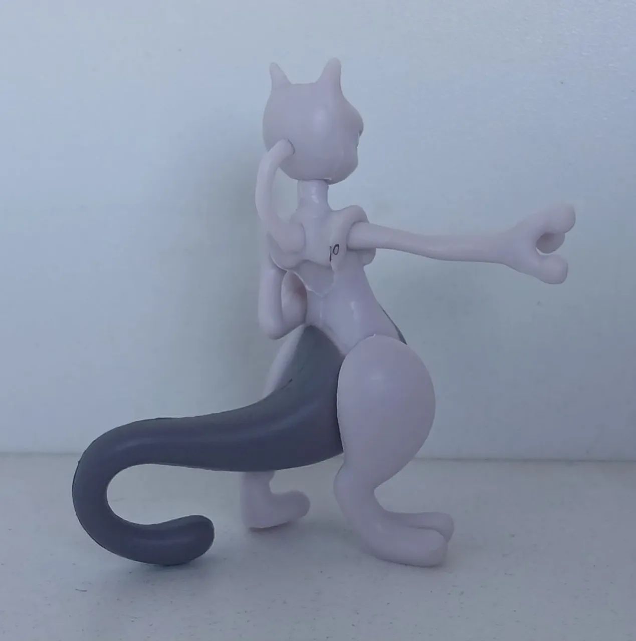 BONECO ACTION FIGURE MINIATURA POKEMON MEWTWO - Foto 2