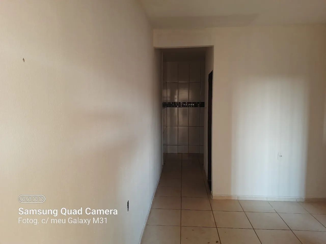  Alugo apartamento para mulher solteira  - Foto 3