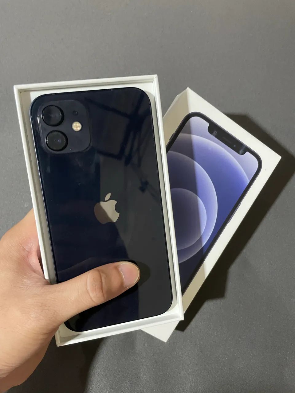 IPHONE 12 black 