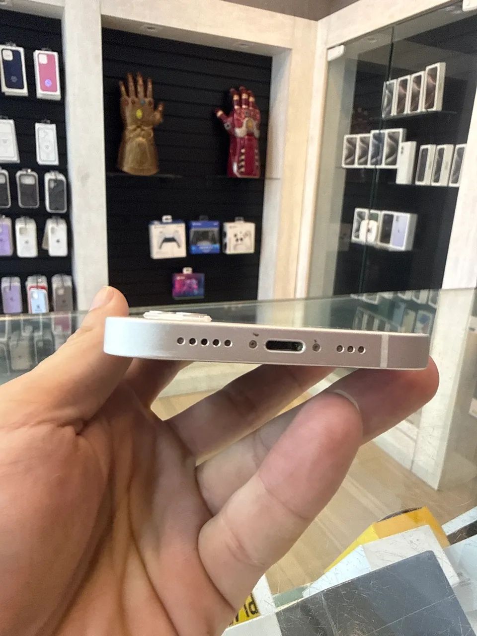 Iphone 13 128 semi - Branco Bateria 72% com garantia  - Foto 3