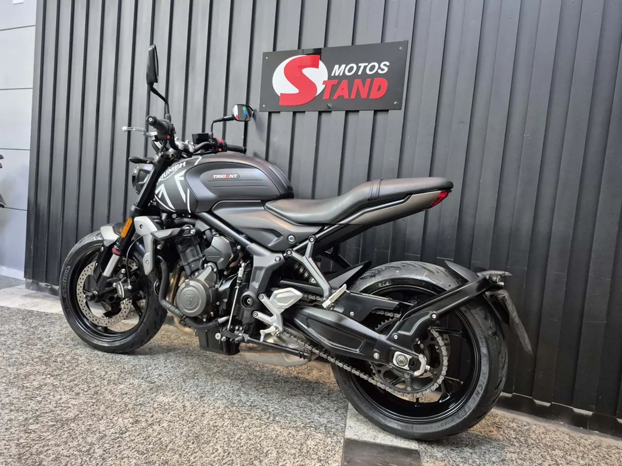 Triumph Trident 660 660 cc  - Foto 4