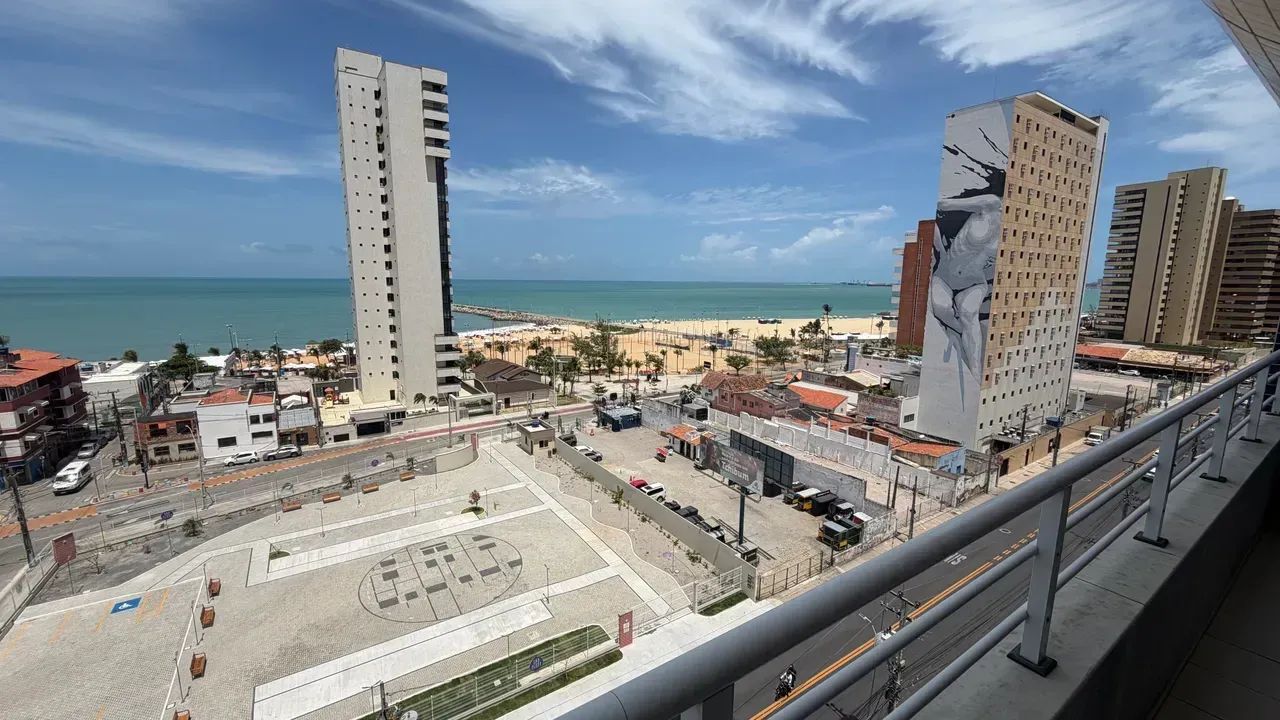 Foto do anúncio de VARANDAS DE IRACEMA. Apartamento com 2 quartos. Aluguel mensal ou temporada. em Meireles, Fortaleza