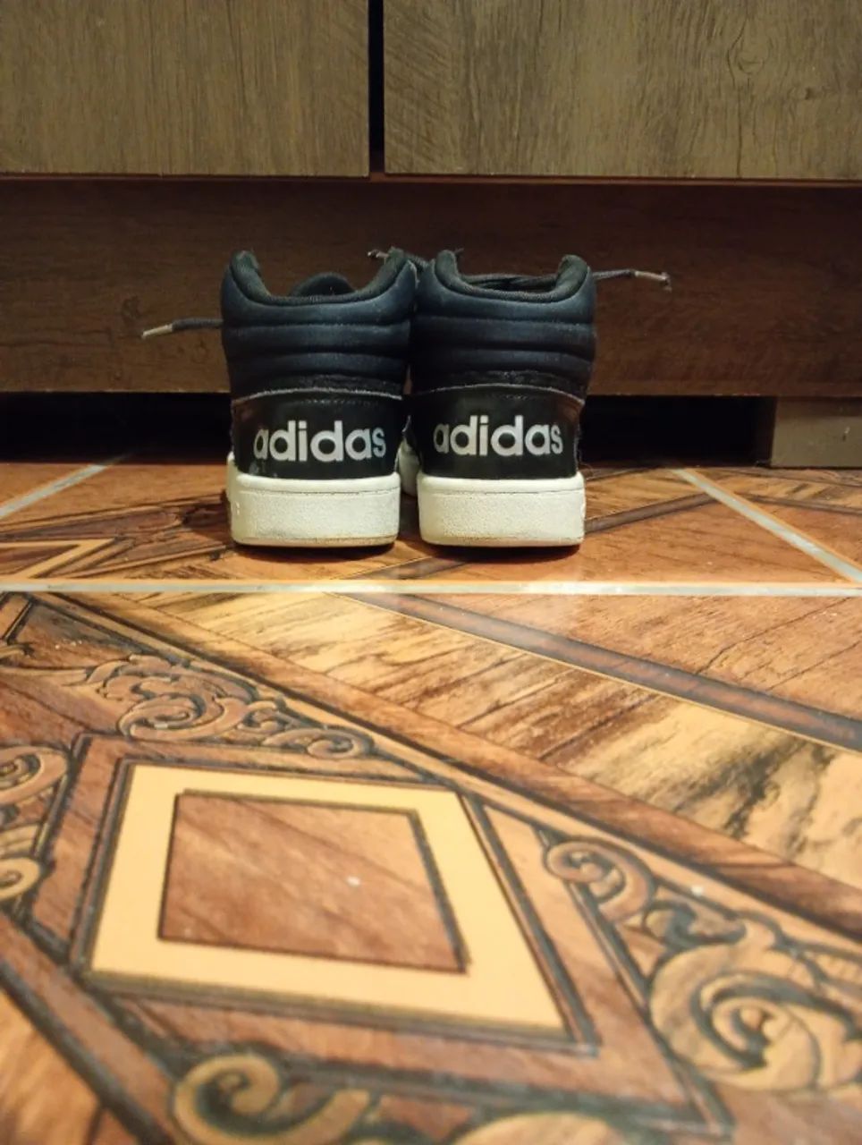 Tênis social Adidas  - Foto 2