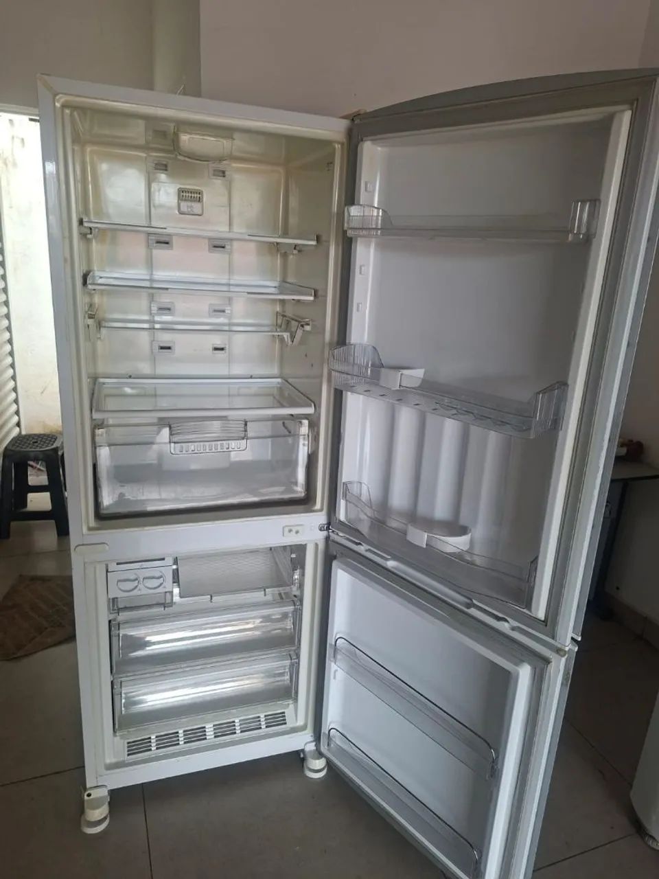 Vendo geladeira  - Foto 3