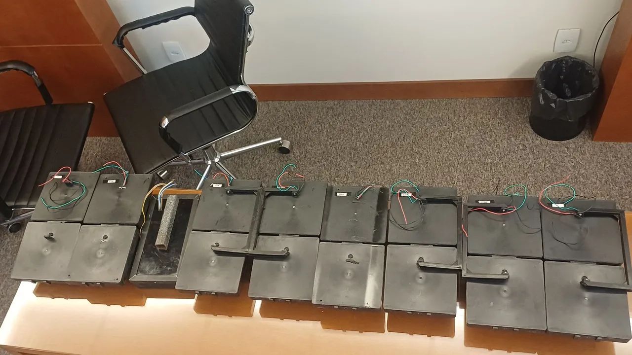 Sinalizador de cancela e portões,  verde e vermelho 12 v  - Foto 4