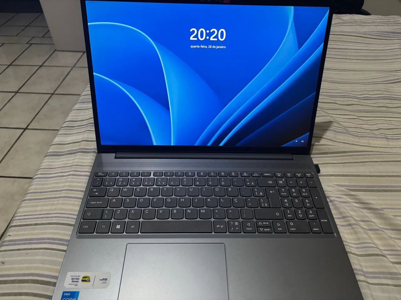 Notebook Lenovo Ideapad Slim 3 Intel Core i5 - Foto 2