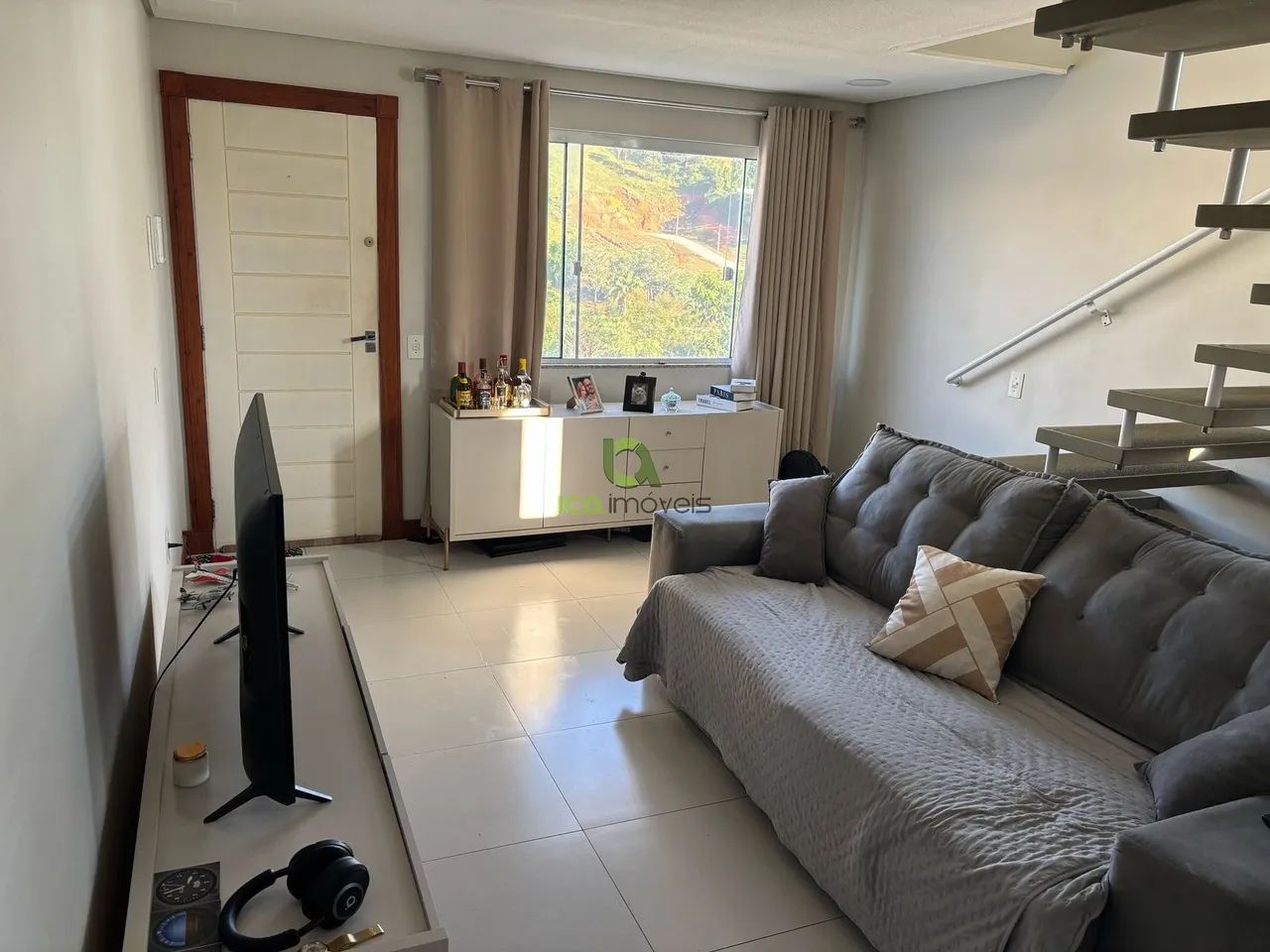 SOBRADO 02 DORMITÓRIOS COM AMPLO QUINTAL EM PALHOÇA! - Foto 3
