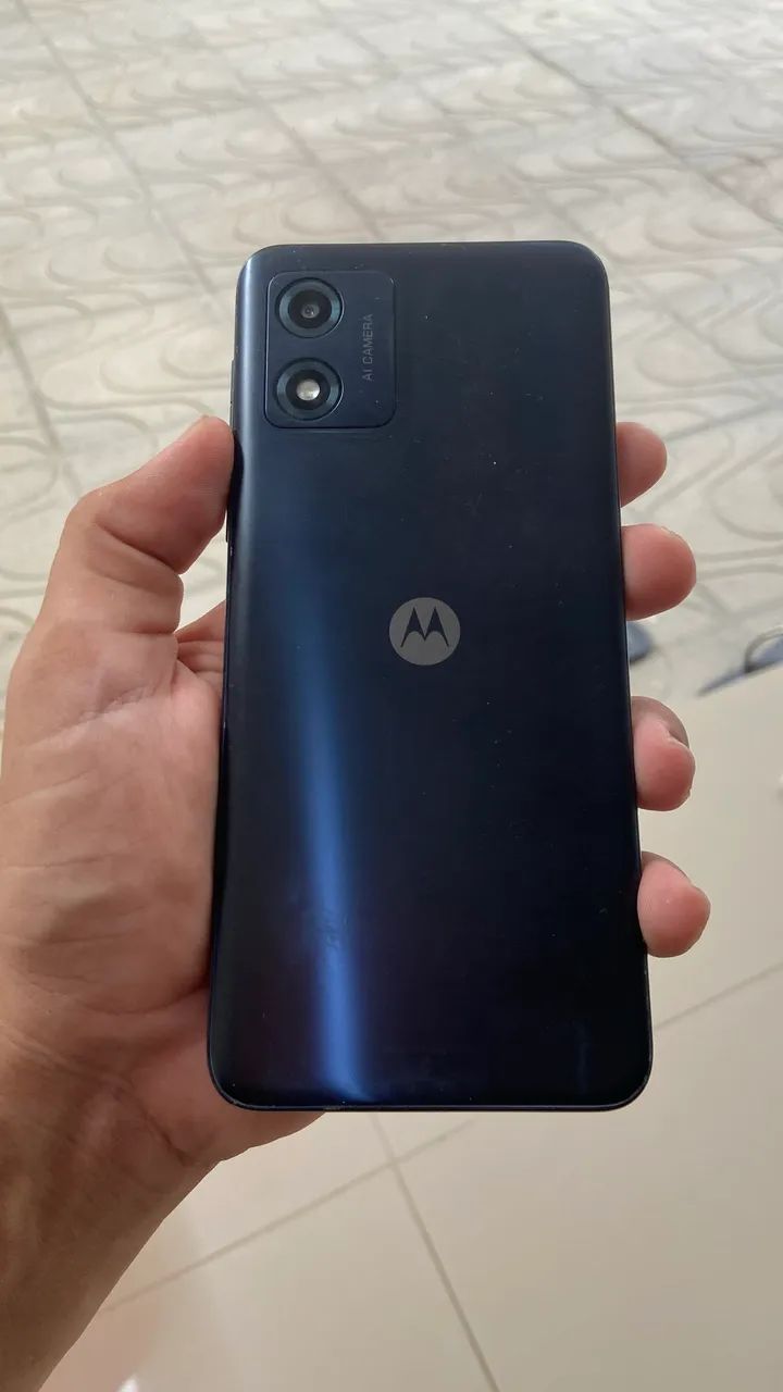 Moto e13 