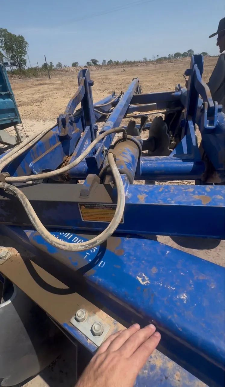 Vendo Grade Super Pesada 36 - Foto 2