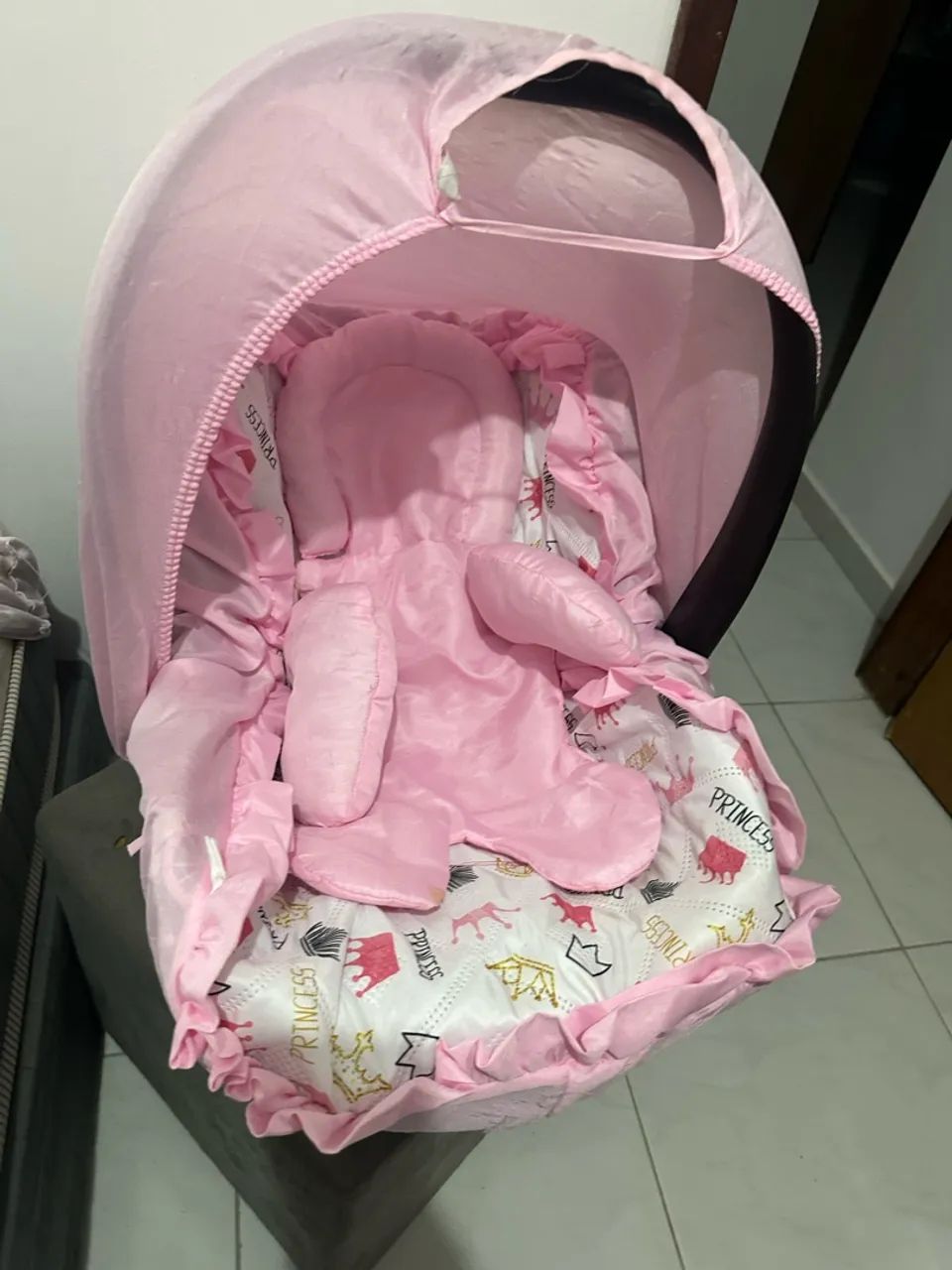 Vendo bebê conforto 