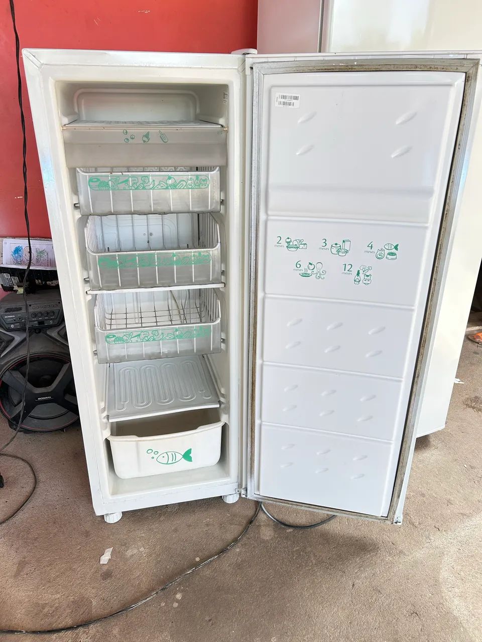 Vendo freezer consul pintado  - Foto 2