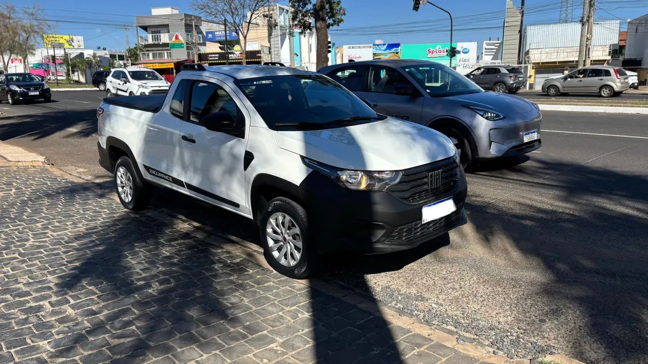 Fiat Strada Endurance 1.4 Flex 8V CS Plus 2022 - Foto 4