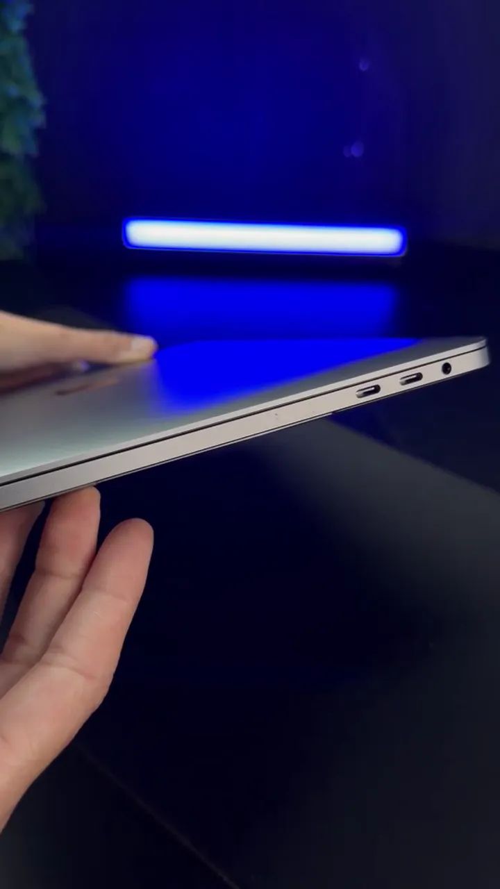 MacBook Pro 2020 | 13" | i7 | 32GB | 1TB - Foto 3