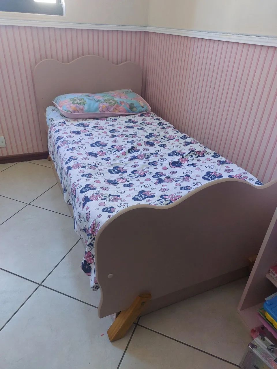 Mini cama c/colchão