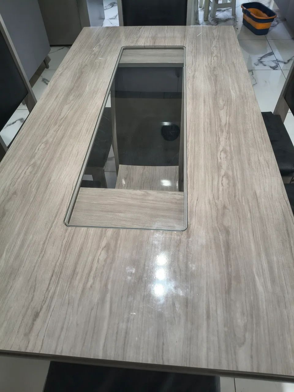 Mesa com 6 cadeiras  - Foto 2
