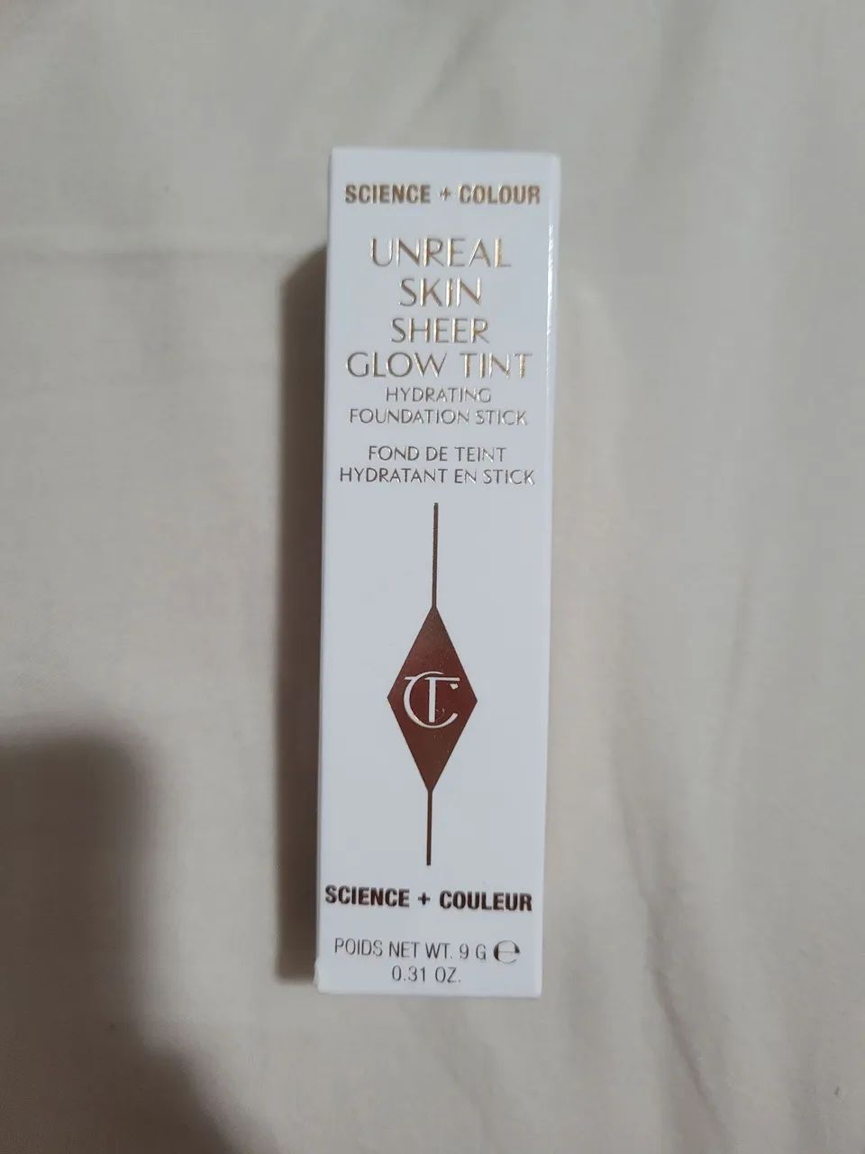 UNREAL SKIN SHEER GLOW TINT - CHARLOTTE TILBURY 