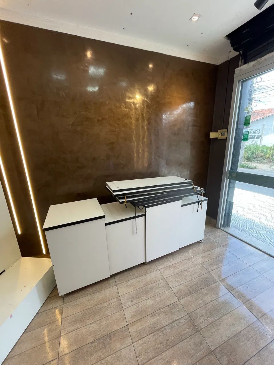 Prateleira painel de bancada