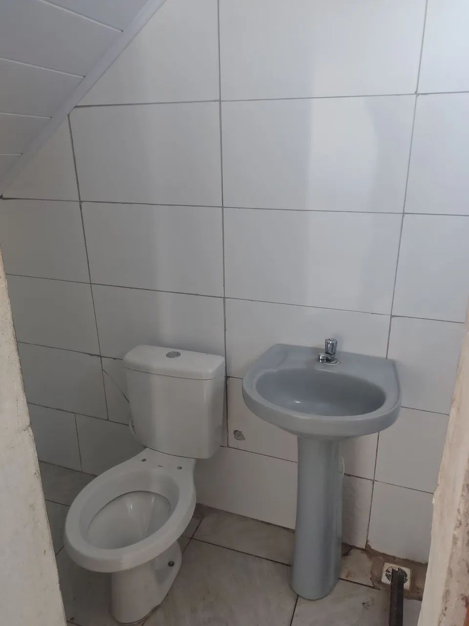 Aluga-se kitnet em RIVIERA DA BARRA vila velha / LEIA A DESCRIÇÃO DO ANÚNCIO COM ATENÇÃO  - Foto 3