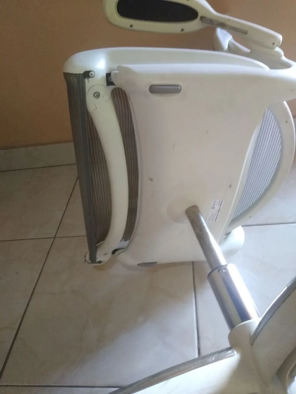 Cadeira ótimo amortecedor  - Foto 2