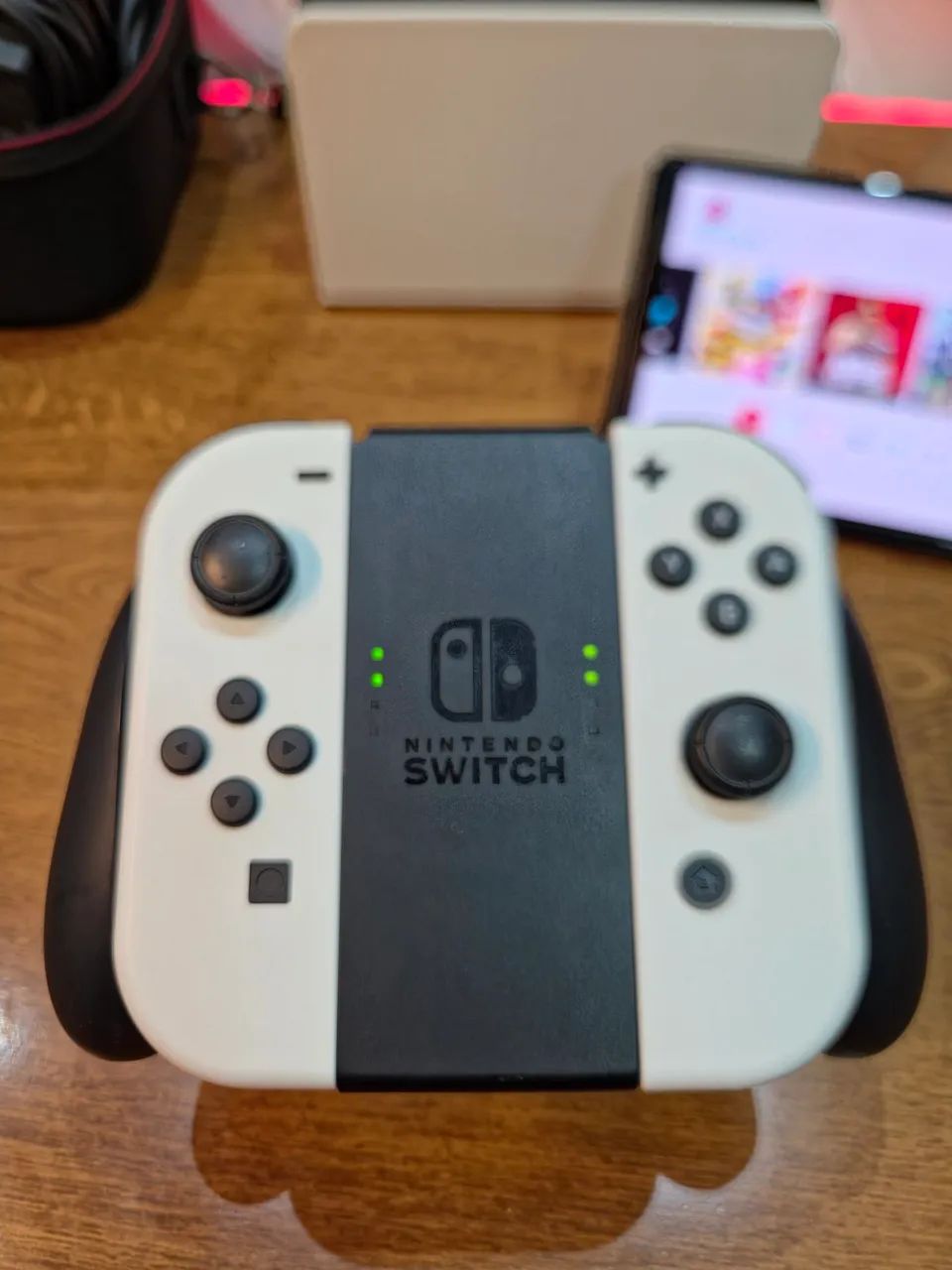 Nintendo Switch OLED Desbloqueado + Pro Controller + Case - Foto 5