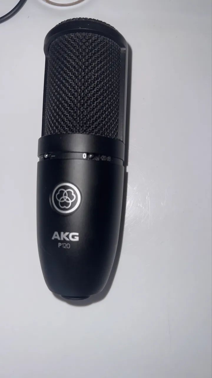 Microfone condensador AKG P120 profissional 