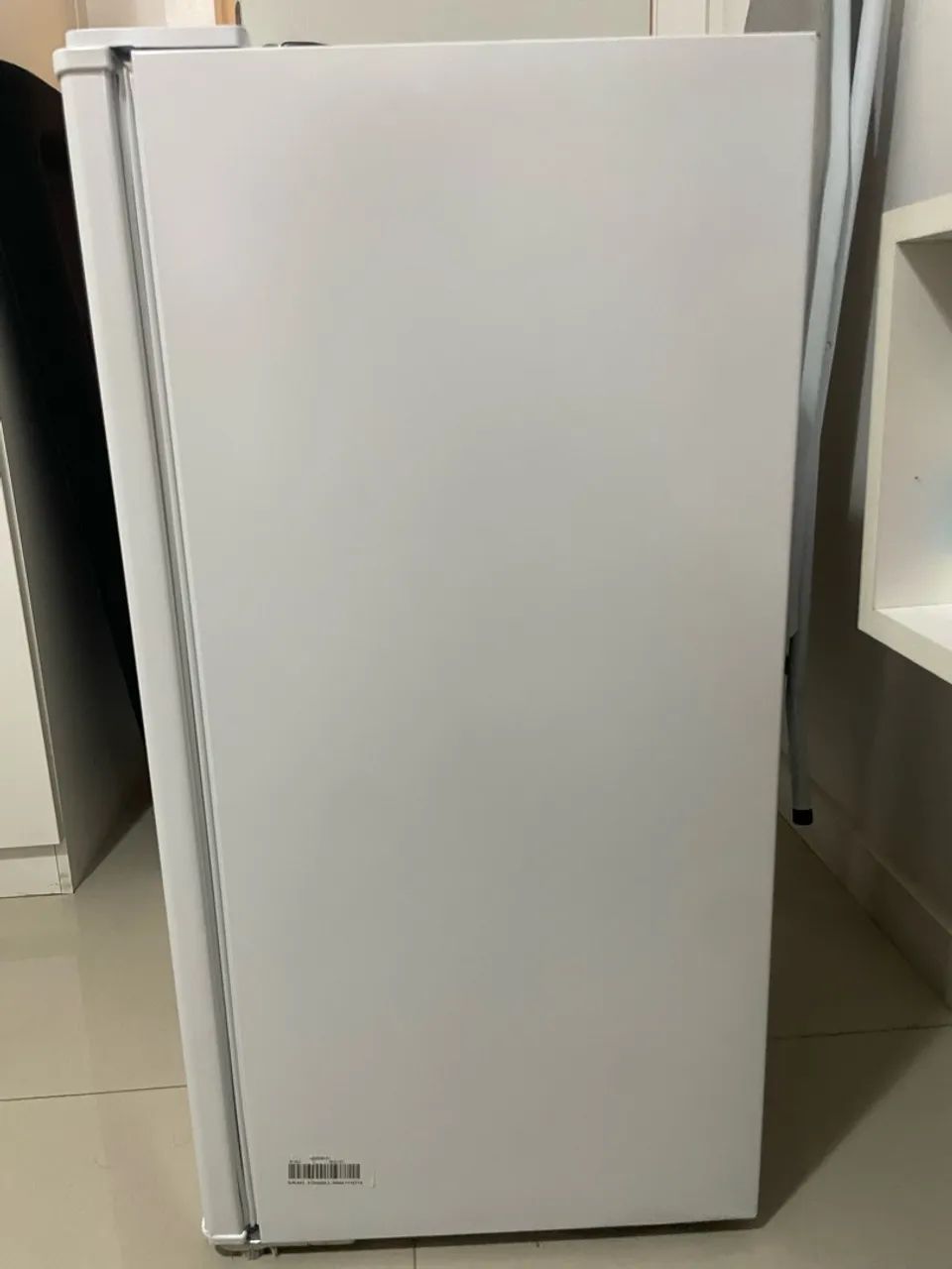 Frigobar midea 90L - Foto 5