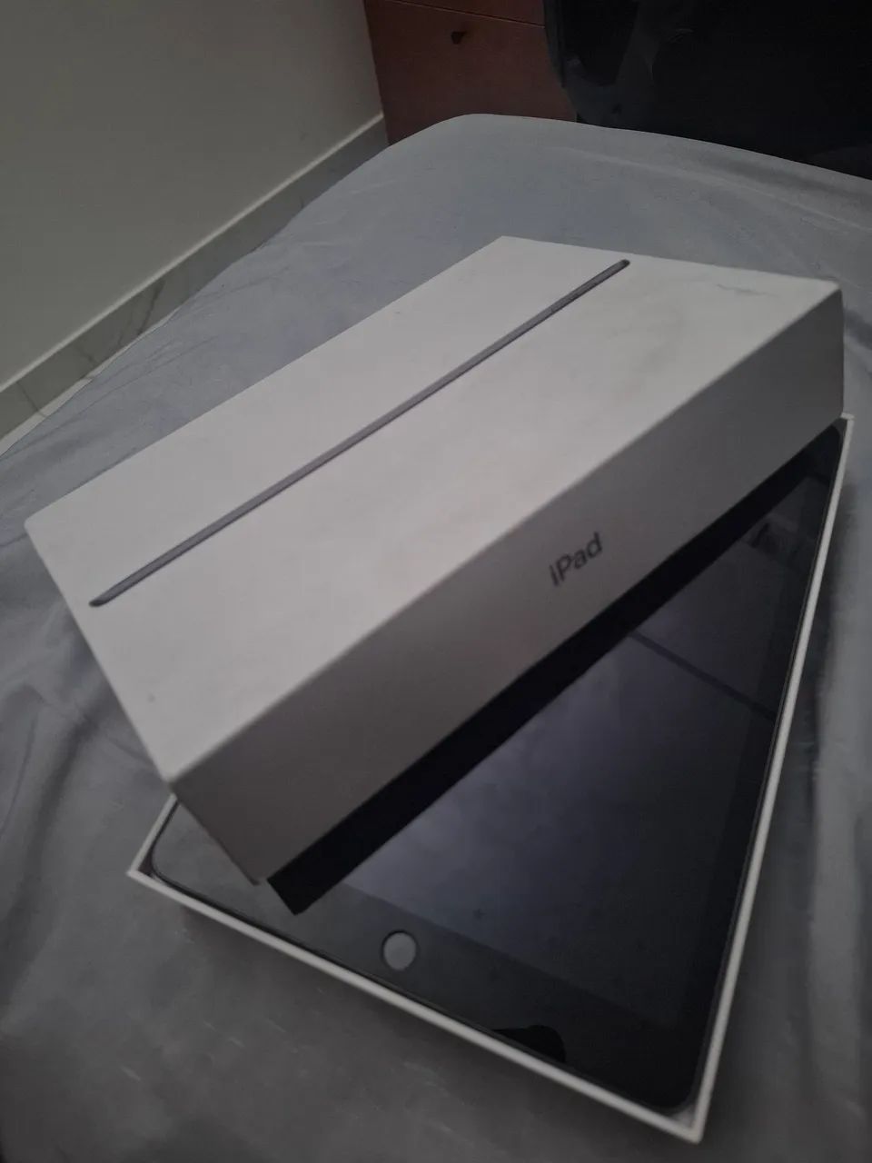 iPad第9世代 256GB iPad 9th generation (9° geração) - 256Gb - Tablets e E-Readers