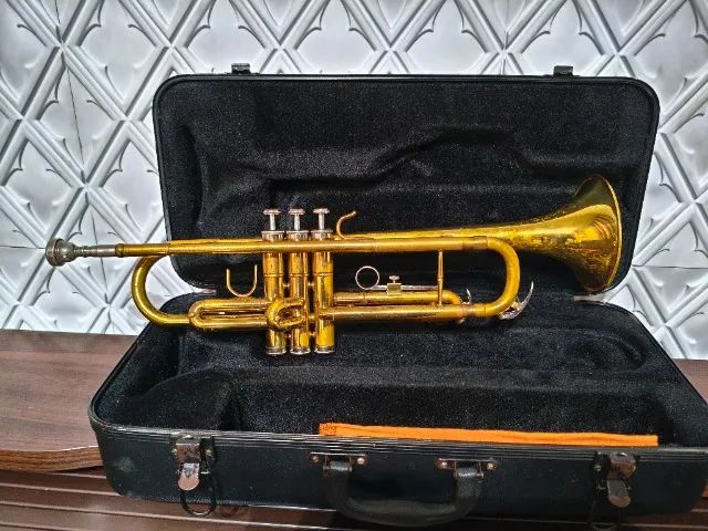 Trompete Condor Sib Classic Dourado Com Case E Bocal - Foto 3
