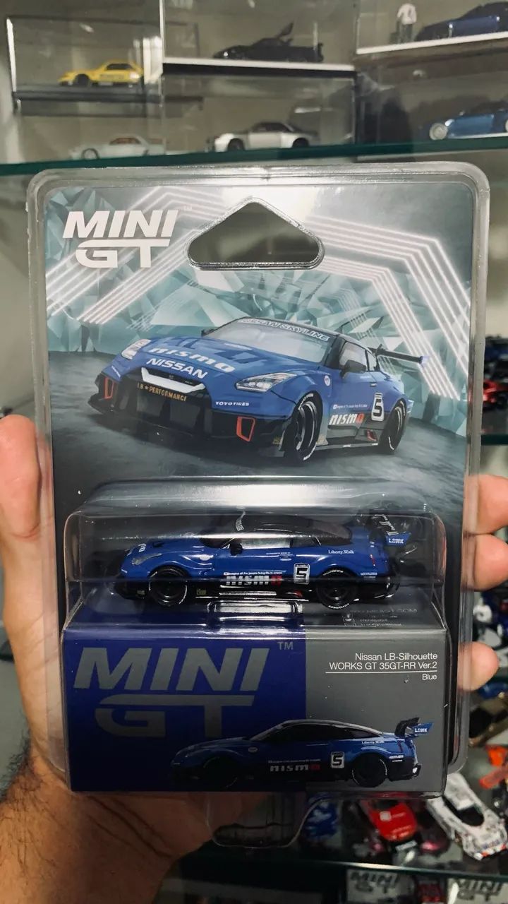 Mini GT 1:64 #1124 Nissan LB-Silhouette WORKS GT 35GT-RR Ver.2