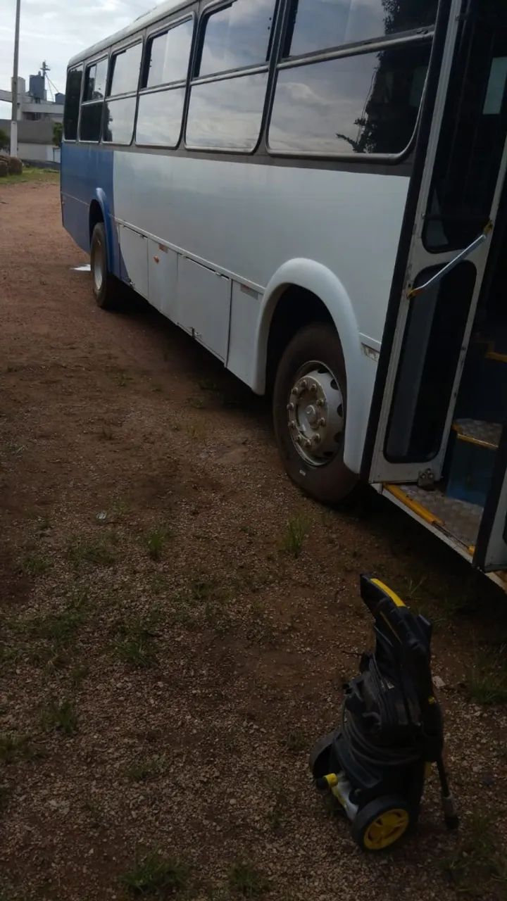 Ônibus Mercedes  - Foto 2