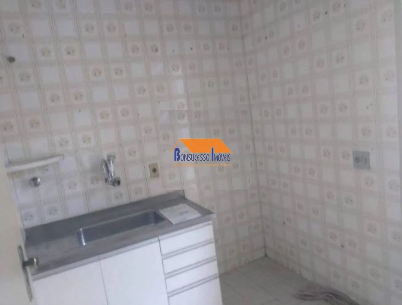 Casa Geminada de 5 quartos no bairro Cachoeirinha - Foto 3