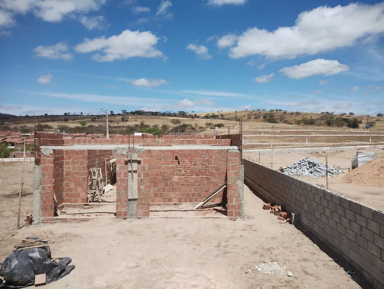 Terreno com casa em ponto de laje * - Foto 5