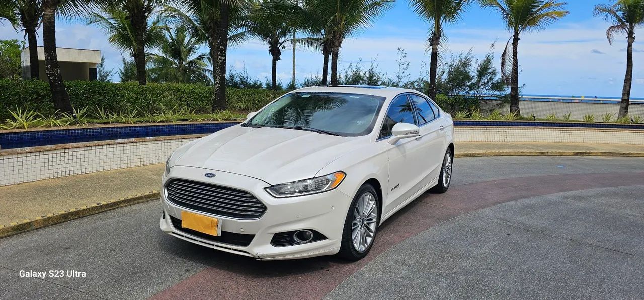 Ford Fusion Fusion Titanium 2.0 145cv Aut. (Híbrido) 2015