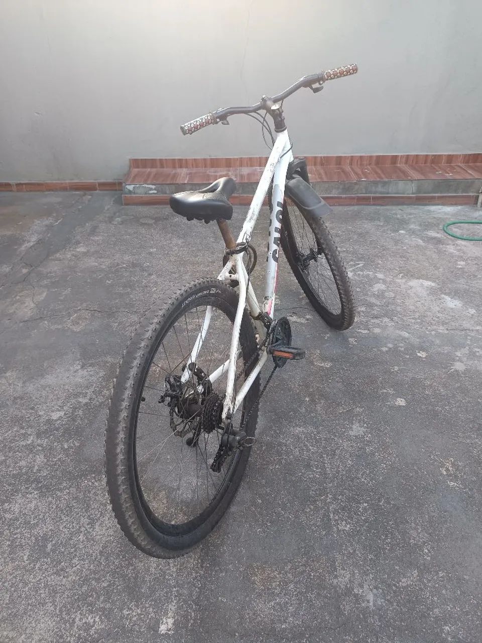 Bicicleta Caloi aro 29. Quadro 17 - Foto 4