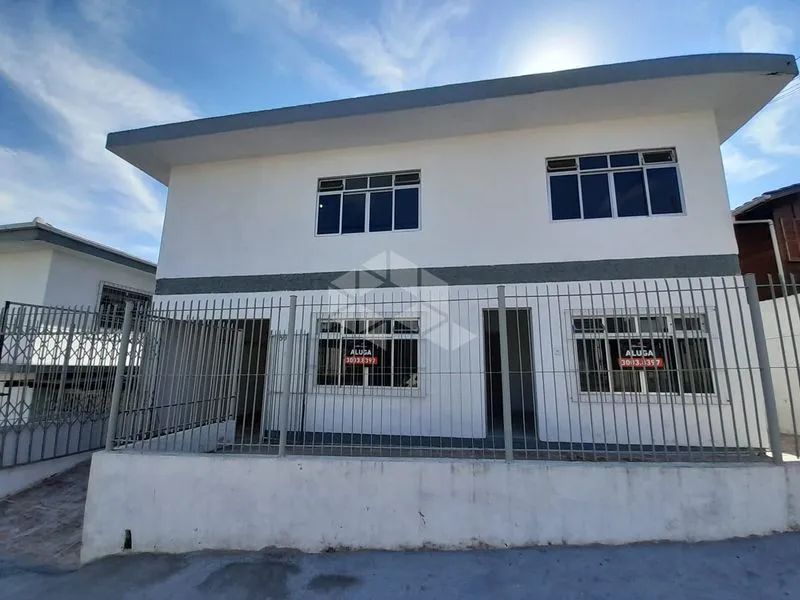Casa de 6 quartos para alugar com 200M² - Barreiros, São José - Foto 3