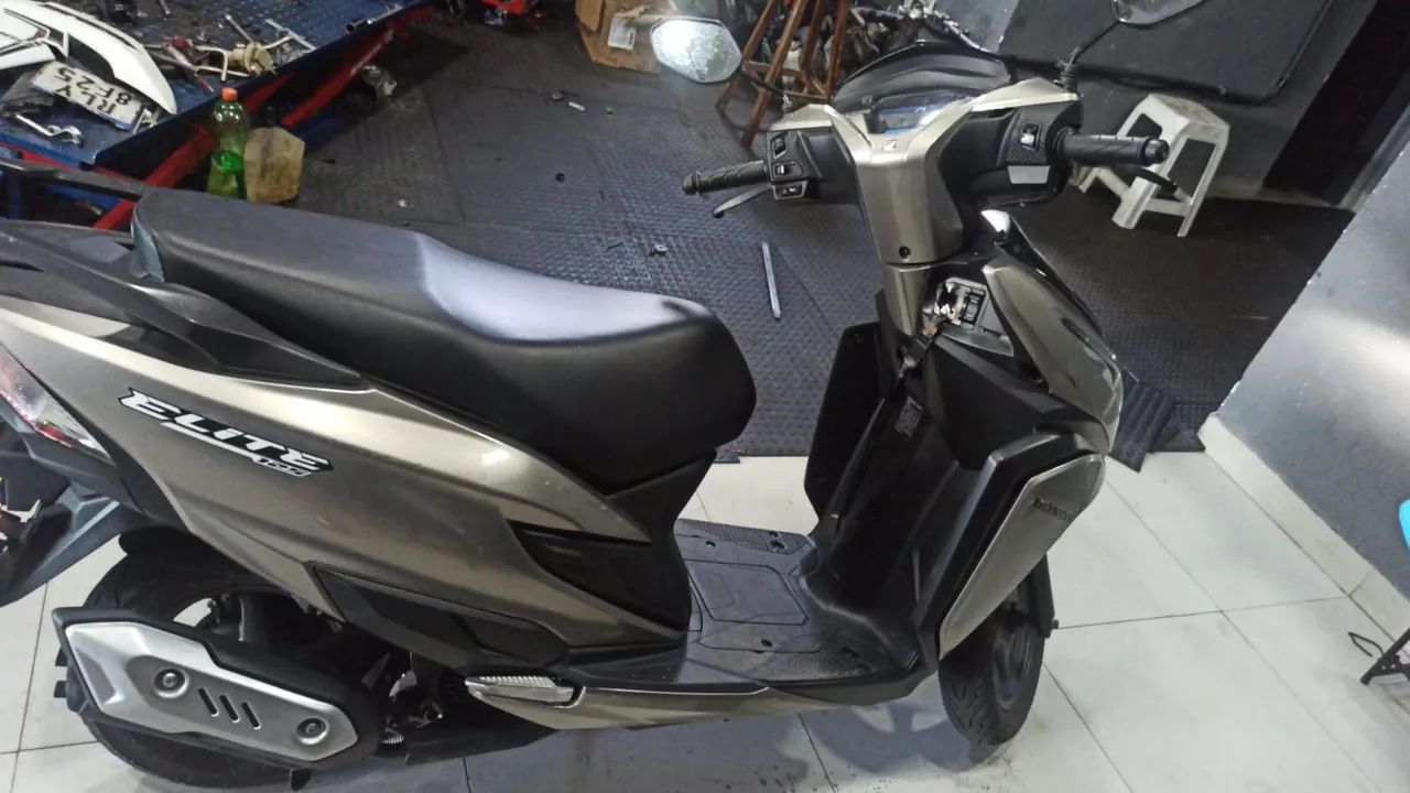 HONDA ELITE 125CC  - Foto 3