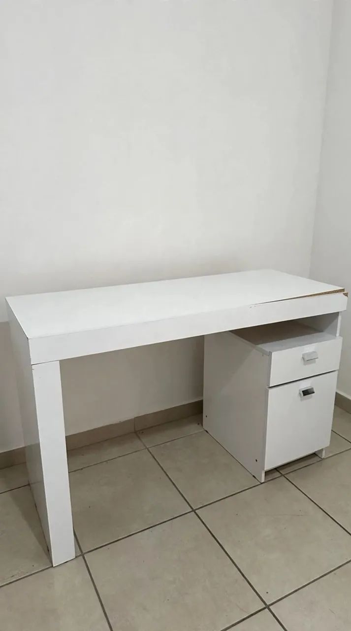 Escrivaninha  - Foto 2