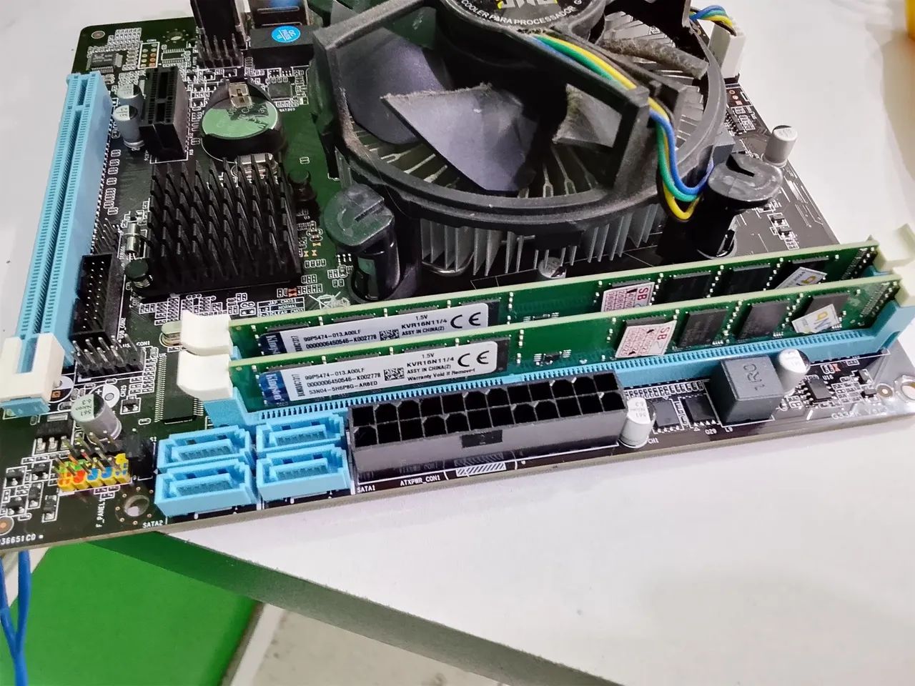 CPU completa SSD 128, memória RAM 8 giga Intel i3 - Foto 3
