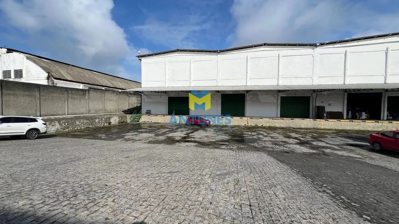 Alugue Galpão em Condomínio próximo da Imbiribeira e Aeroporto, com 5.400m² Doca e Patio