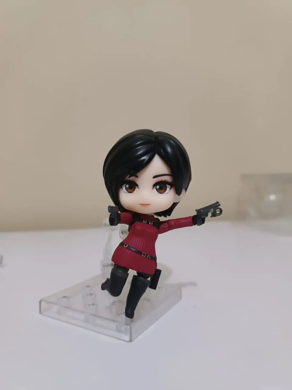 ADA WONG RESIDENT EVIL 4 (NENDOROID ACTION FIGURE) - Foto 3